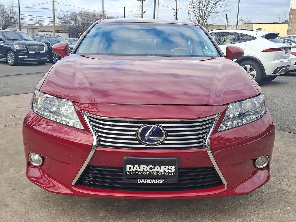 used 2013 Lexus ES 300h car, priced at $14,000