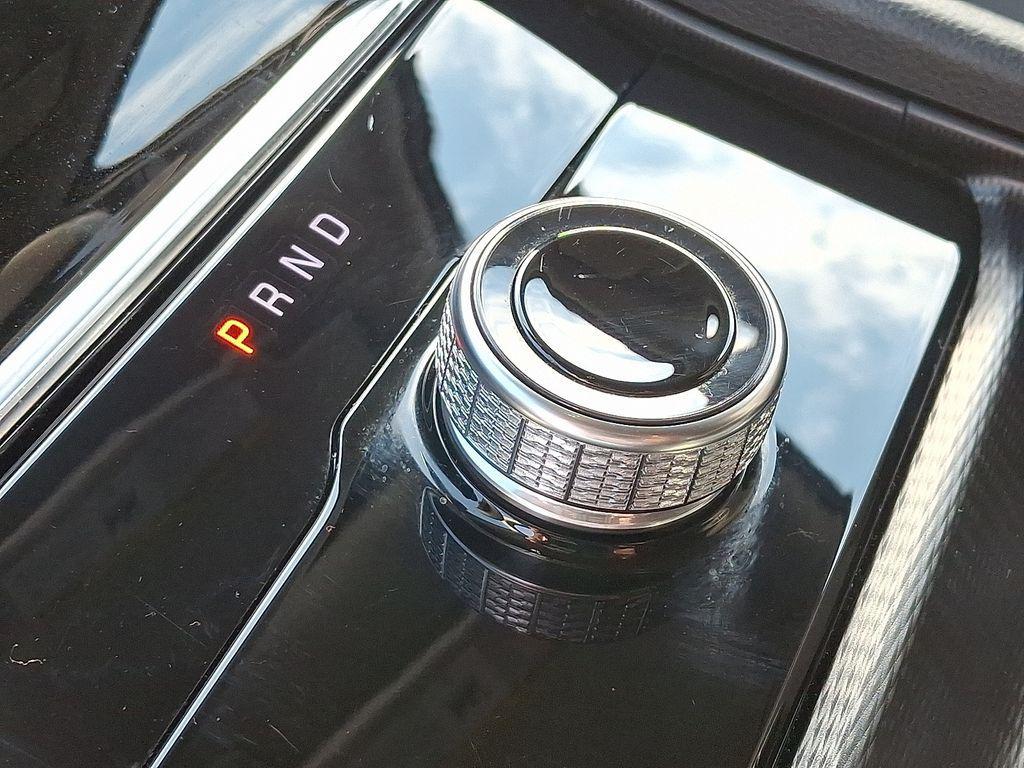 used 2023 Jeep Grand Cherokee car, priced at $29,000