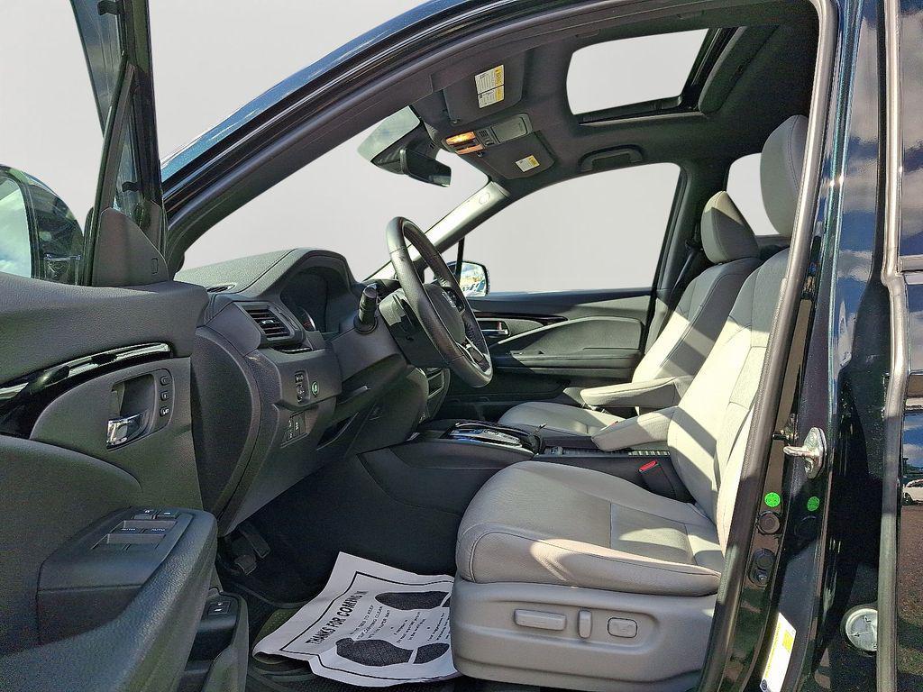 used 2019 Honda Passport car, priced at $26,500