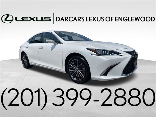 used 2022 Lexus ES 300h car, priced at $38,750