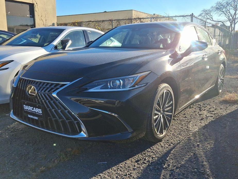 new 2025 Lexus ES 350 car, priced at $49,175