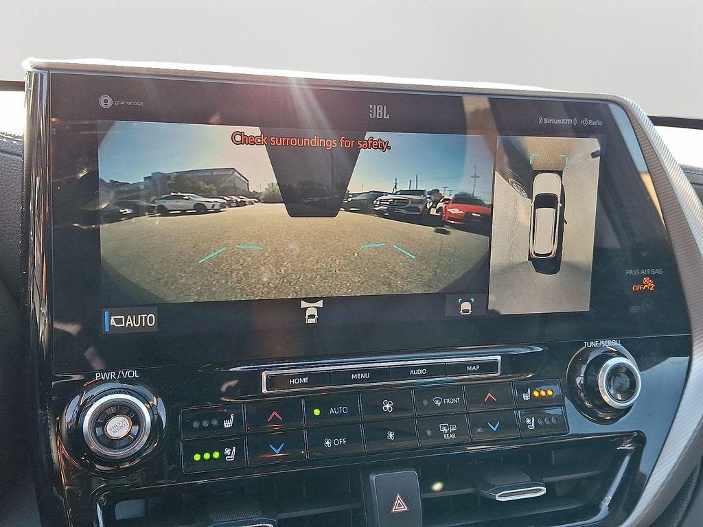 used 2021 Toyota Highlander car, priced at $35,500