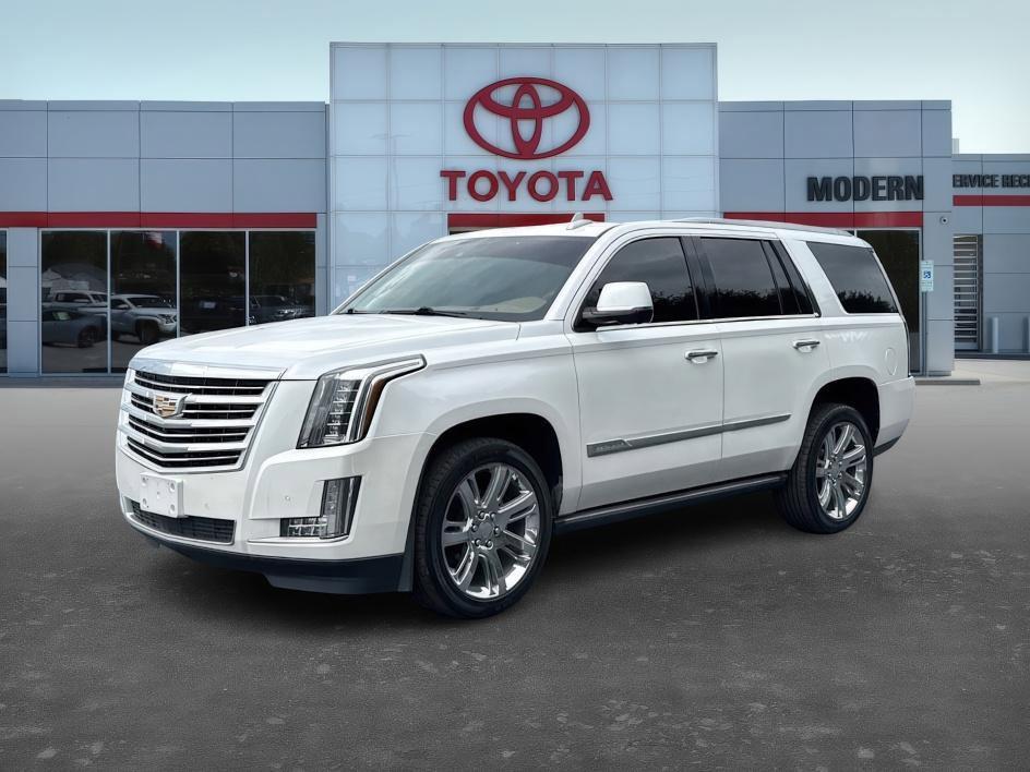 used 2016 Cadillac Escalade car, priced at $27,998