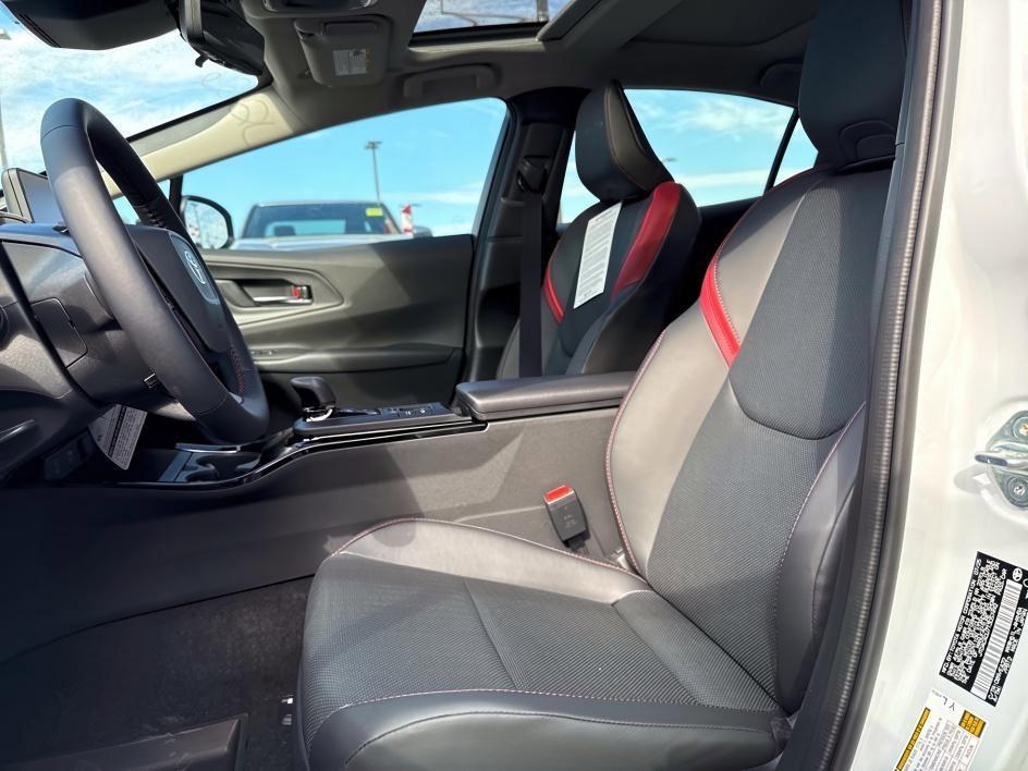 new 2026 Toyota Prius Plug-In Hybrid car, priced at $44,165