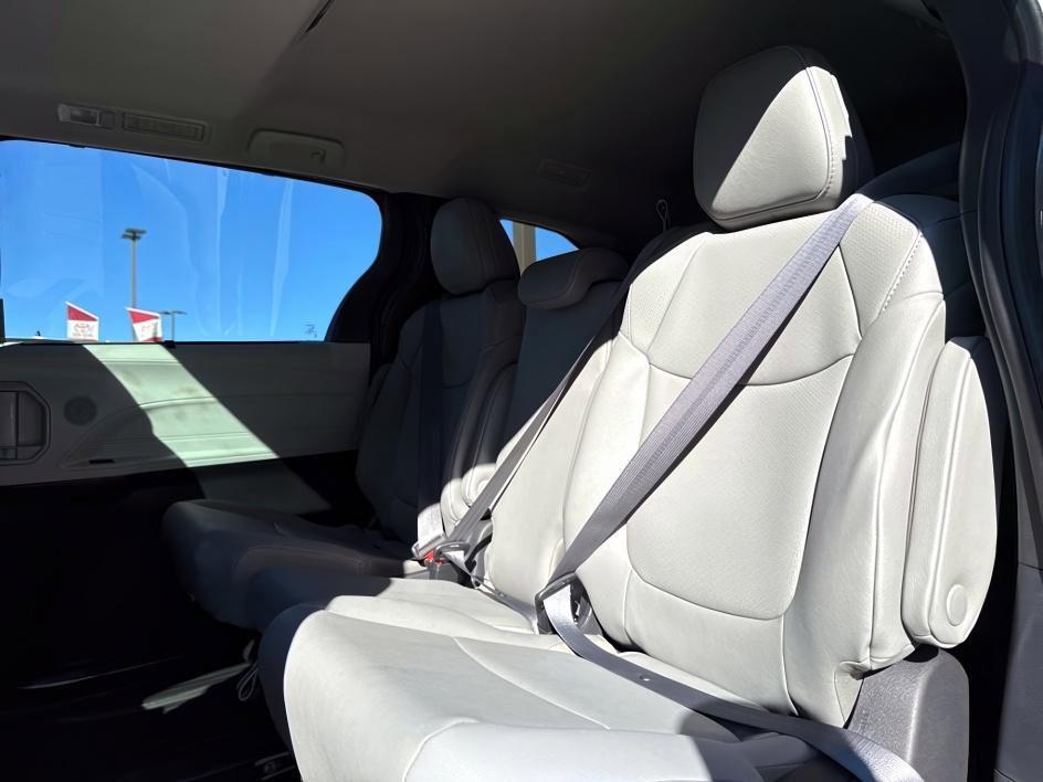 new 2025 Toyota Sienna car, priced at $45,292