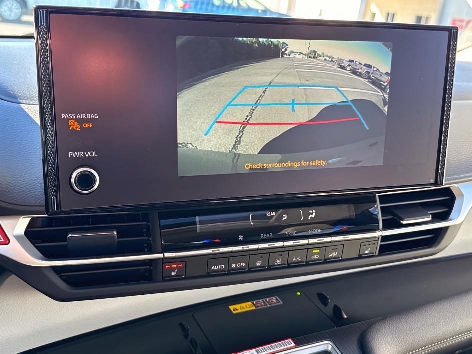 new 2025 Toyota Sienna car, priced at $45,292