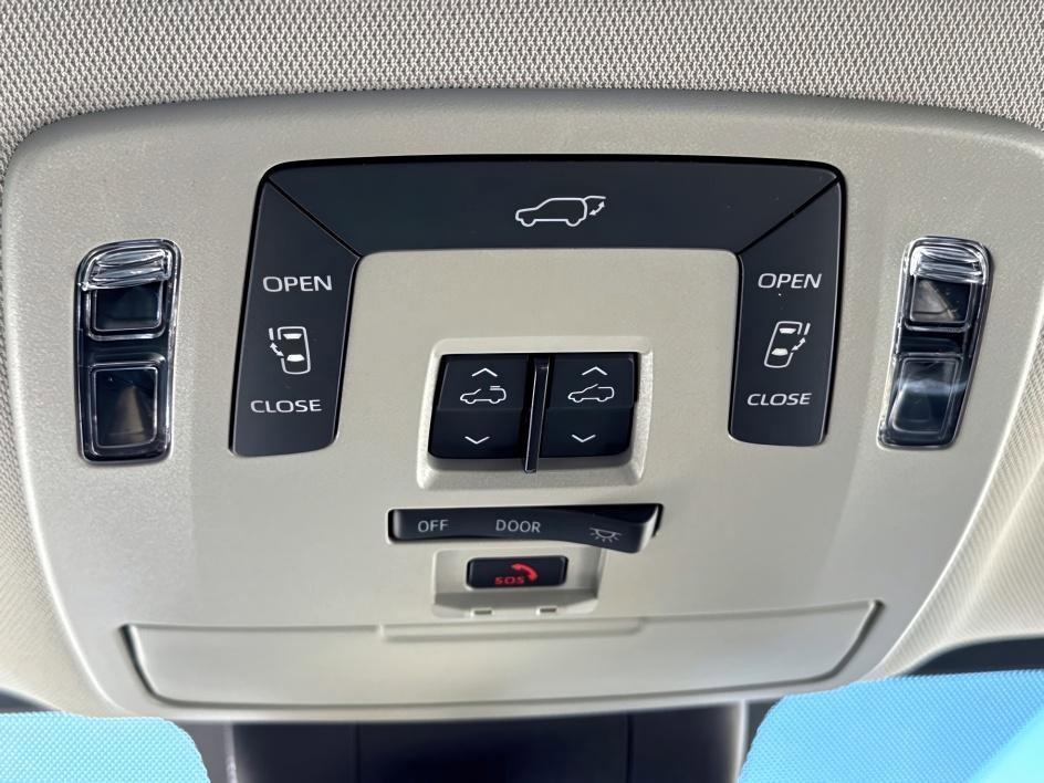 new 2025 Toyota Sienna car, priced at $45,292