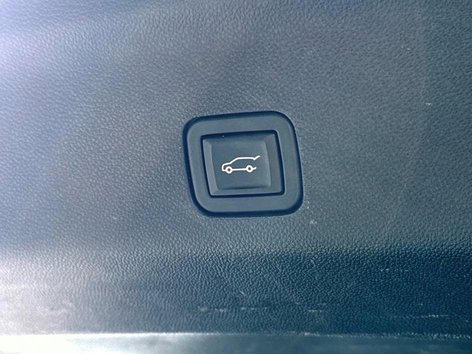 used 2021 Chevrolet Tahoe car, priced at $41,333