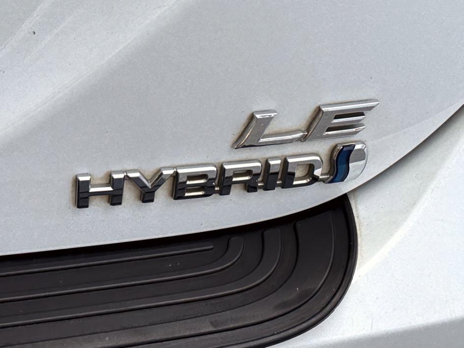 used 2022 Toyota Camry Hybrid car, priced at $22,998
