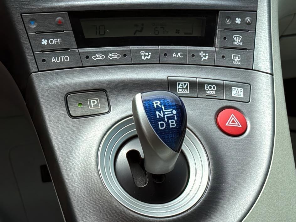 used 2015 Toyota Prius car, priced at $16,760