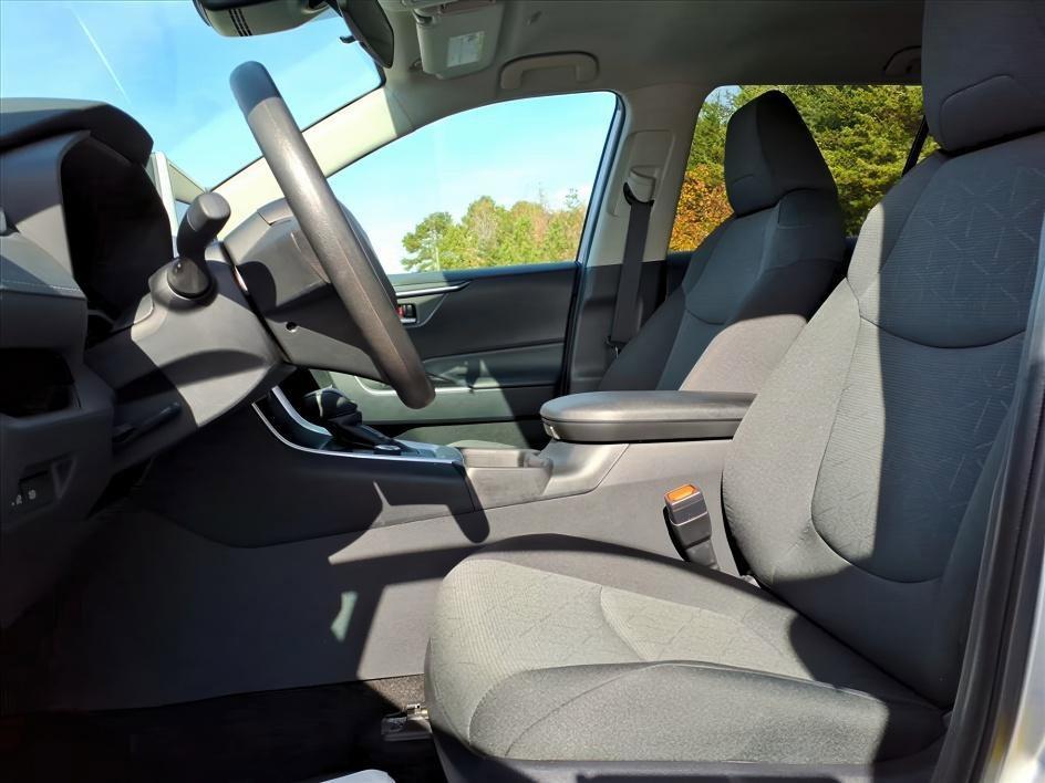 used 2024 Toyota RAV4 Hybrid car, priced at $33,289