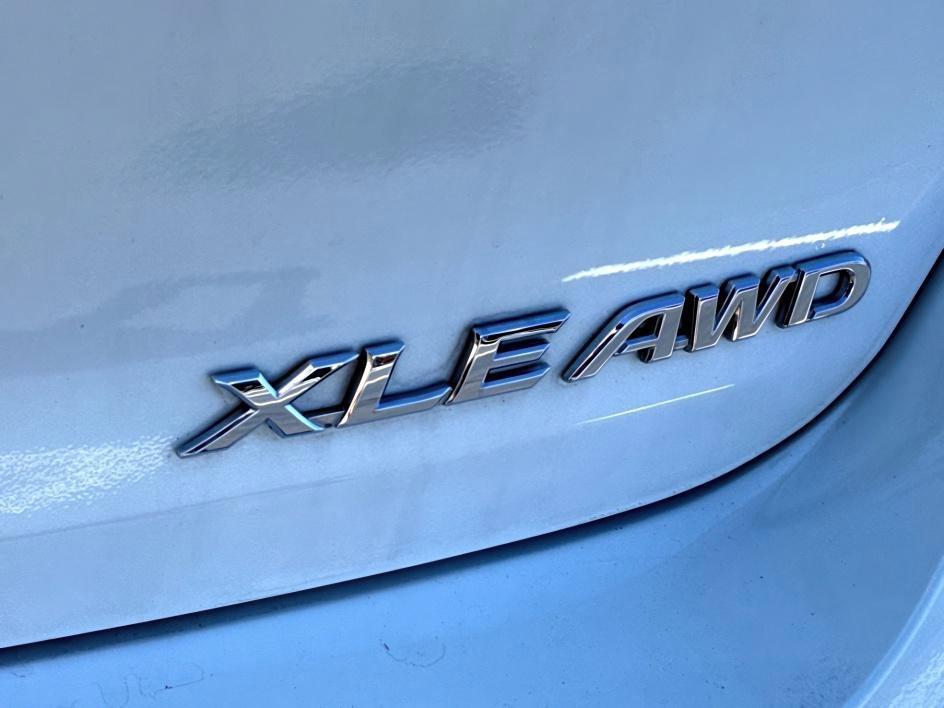 used 2013 Toyota Venza car, priced at $15,600