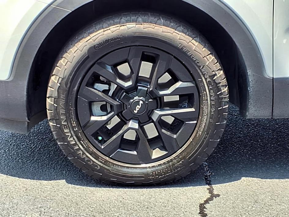 used 2023 Kia Telluride car, priced at $40,990