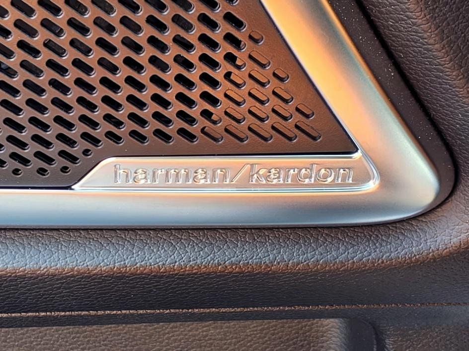 used 2023 Kia Telluride car, priced at $40,990