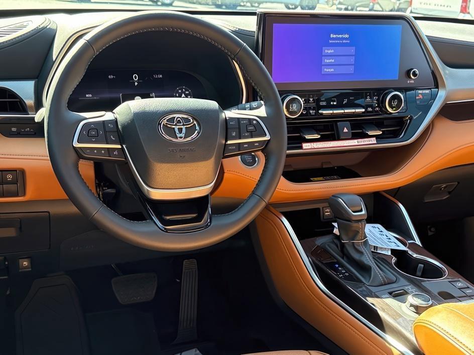new 2026 Toyota Highlander car, priced at $54,988