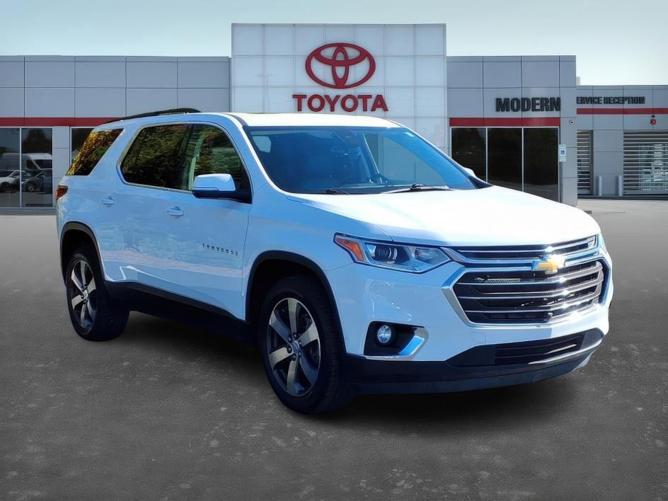 used 2021 Chevrolet Traverse car, priced at $19,637