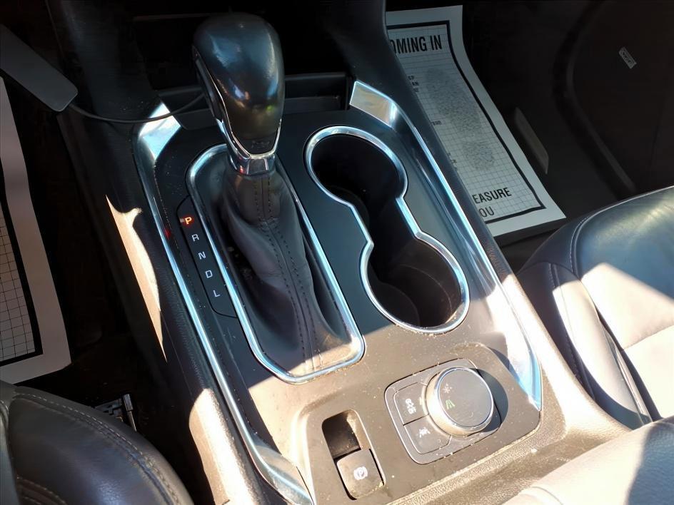 used 2021 Chevrolet Traverse car, priced at $19,637