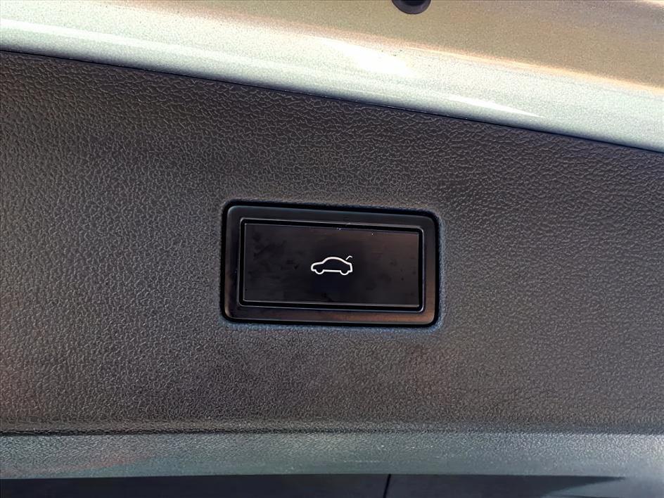 used 2020 Volkswagen Tiguan car, priced at $18,899