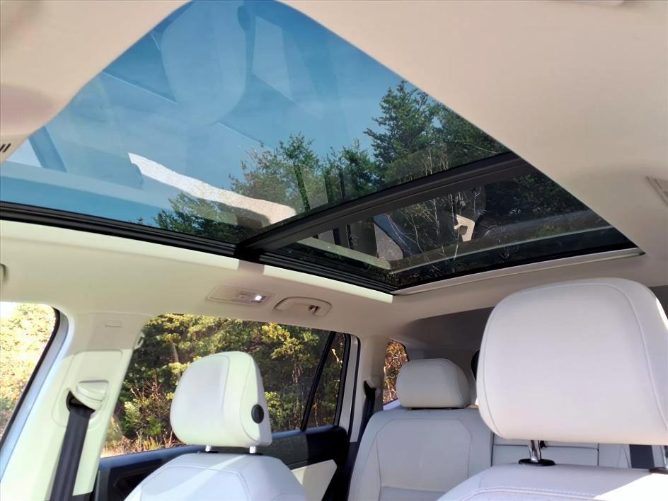 used 2020 Volkswagen Tiguan car, priced at $18,899