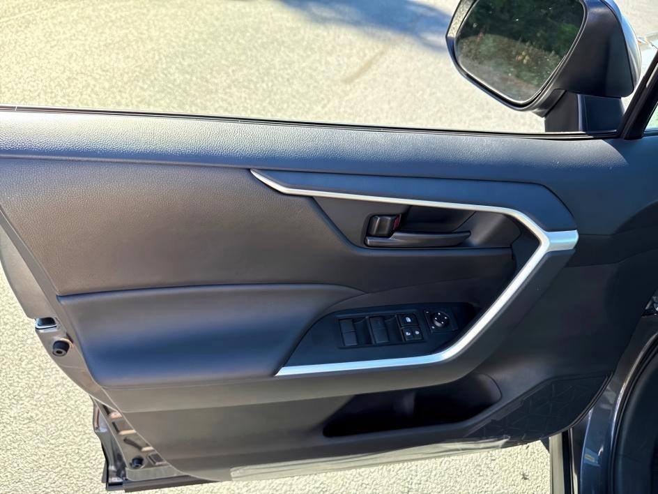 new 2025 Toyota RAV4 car, priced at $30,552