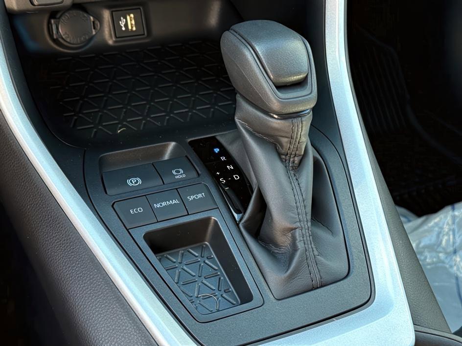 new 2025 Toyota RAV4 car, priced at $30,552