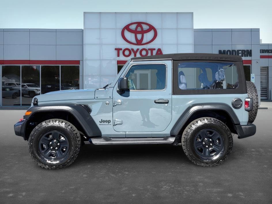 used 2025 Jeep Wrangler car, priced at $29,564