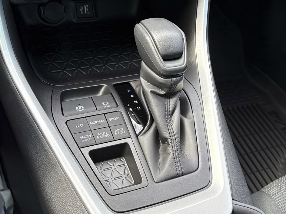 new 2025 Toyota RAV4 car, priced at $31,340