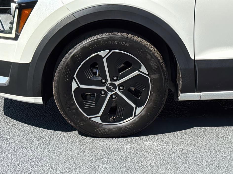 used 2023 Kia Niro car, priced at $21,497