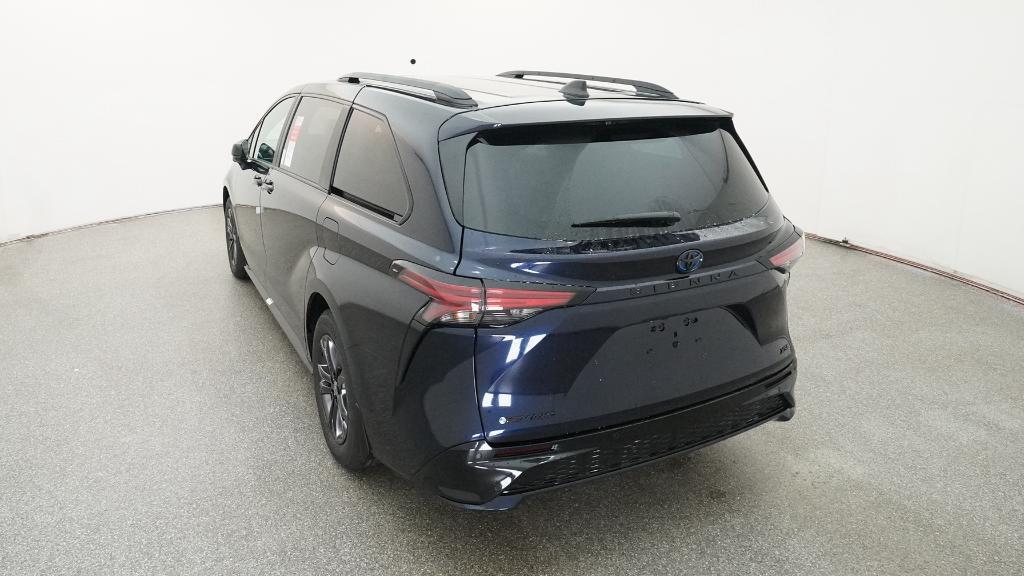 new 2025 Toyota Sienna car