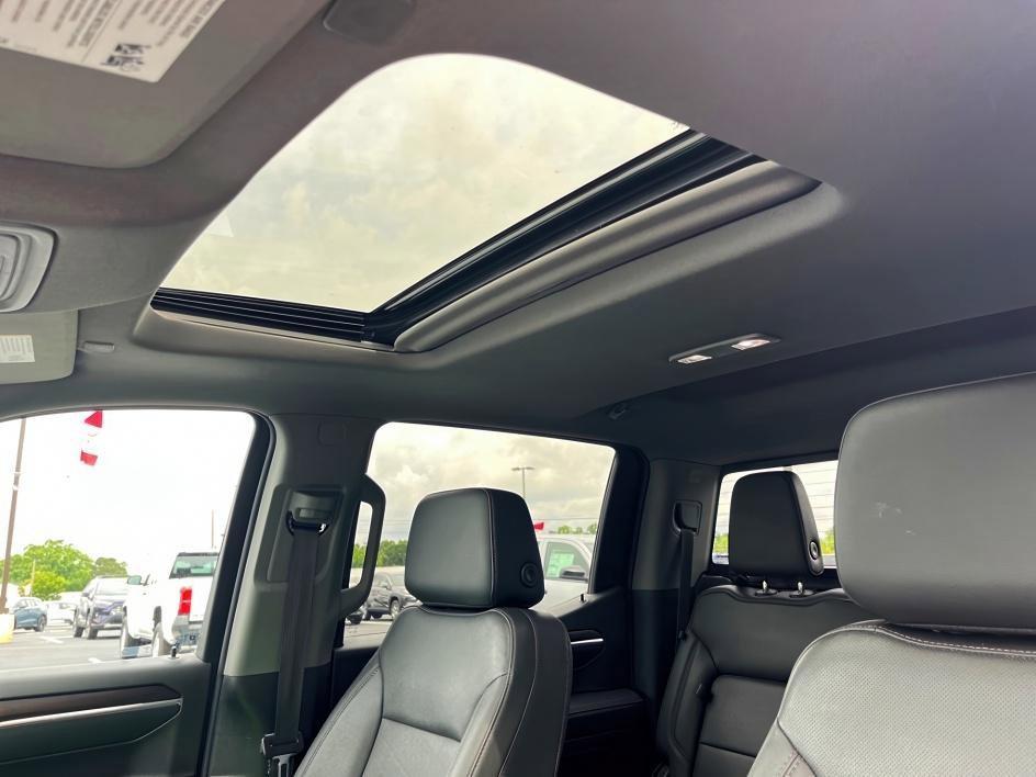 used 2022 GMC Sierra 1500 car, priced at $47,975