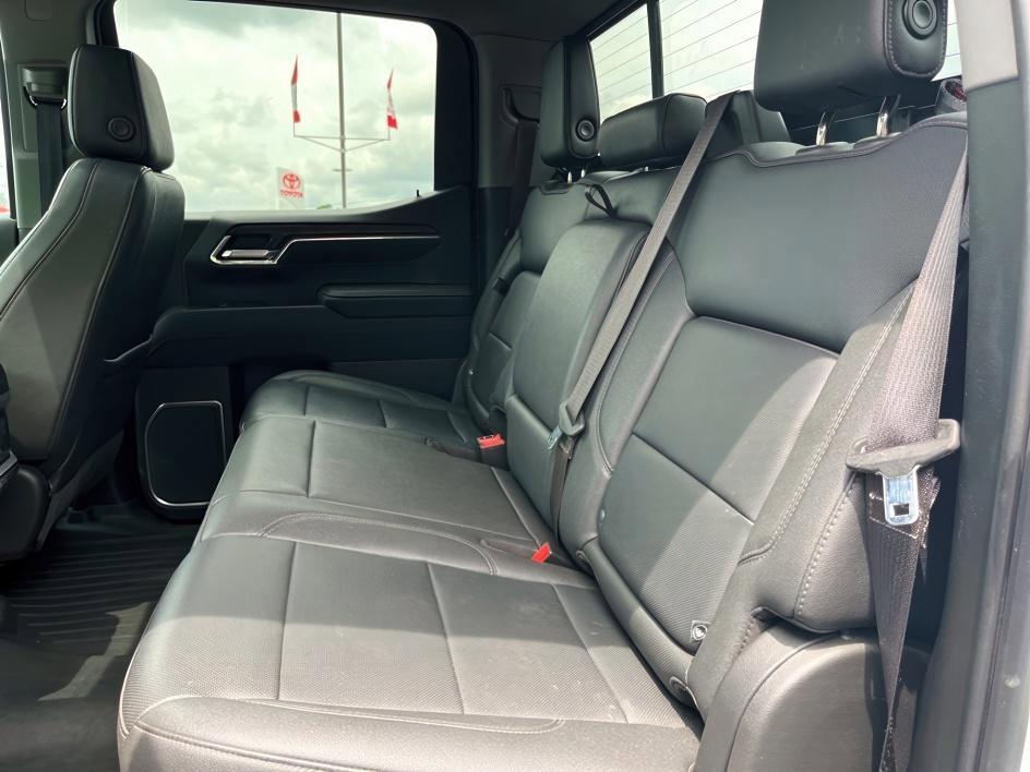 used 2022 GMC Sierra 1500 car, priced at $47,975