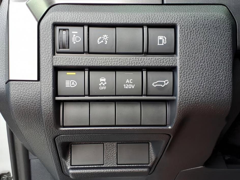 new 2025 Toyota 4Runner car, priced at $58,033