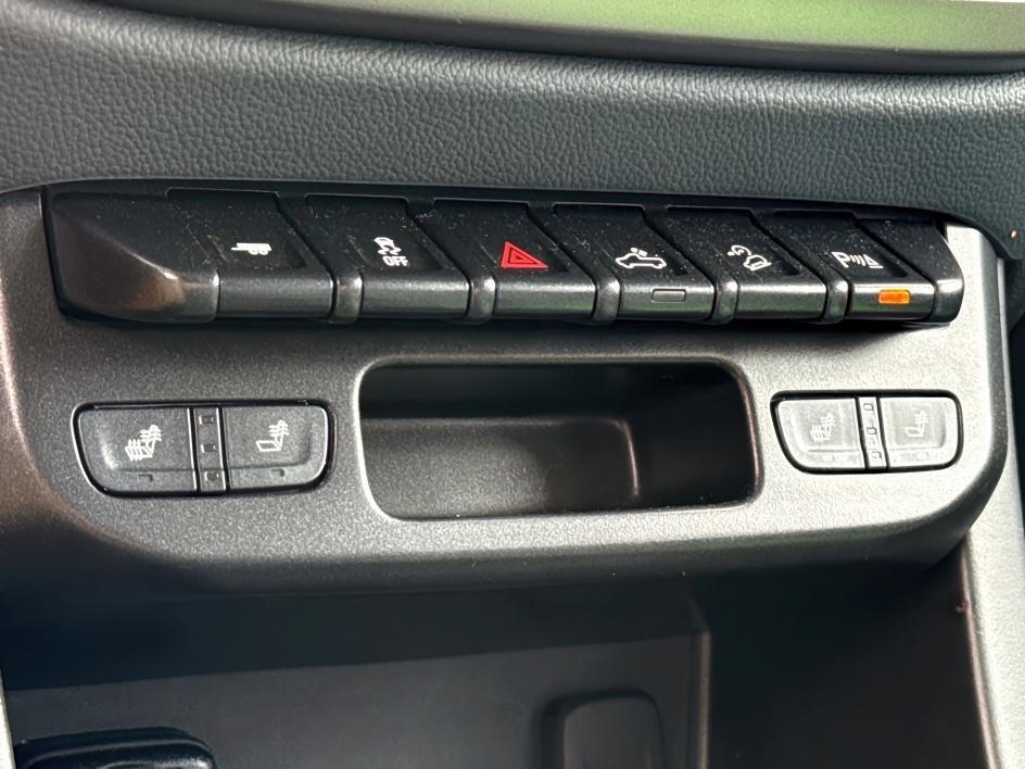 used 2022 Chevrolet Colorado car, priced at $33,988