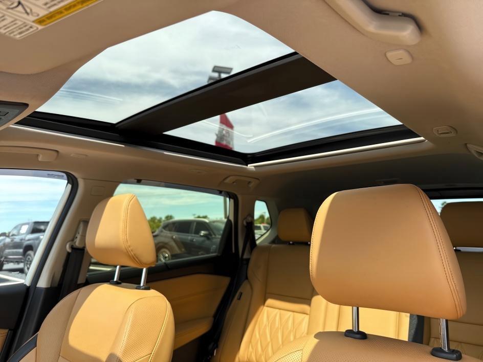 used 2023 Nissan Rogue car, priced at $27,998