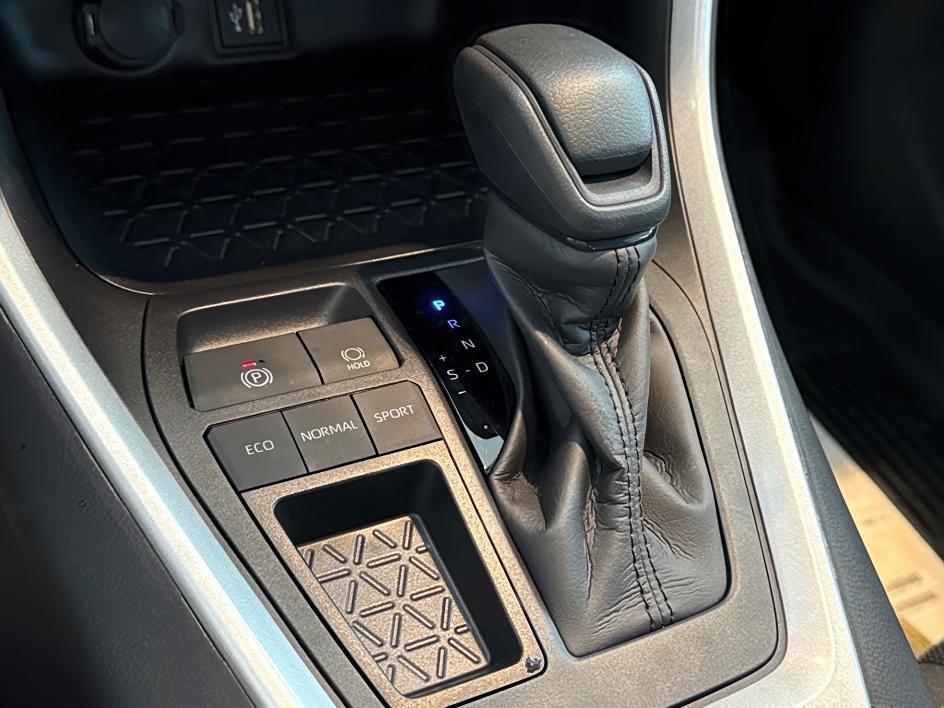 new 2025 Toyota RAV4 car, priced at $30,262