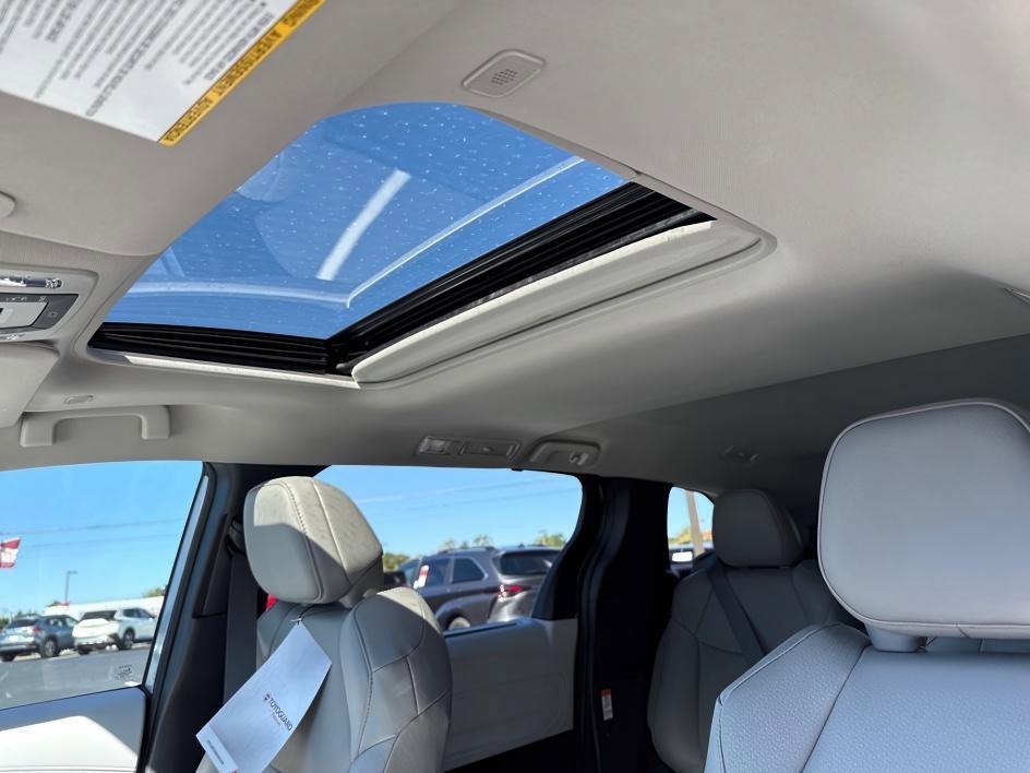new 2025 Toyota Sienna car, priced at $45,292