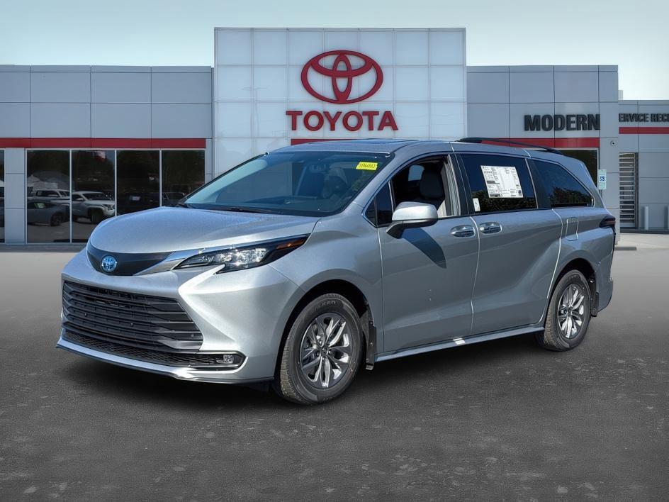 new 2025 Toyota Sienna car, priced at $45,292