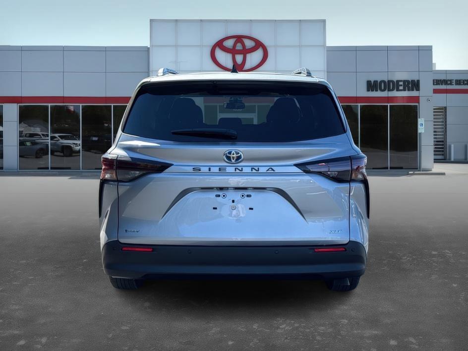new 2025 Toyota Sienna car, priced at $45,292