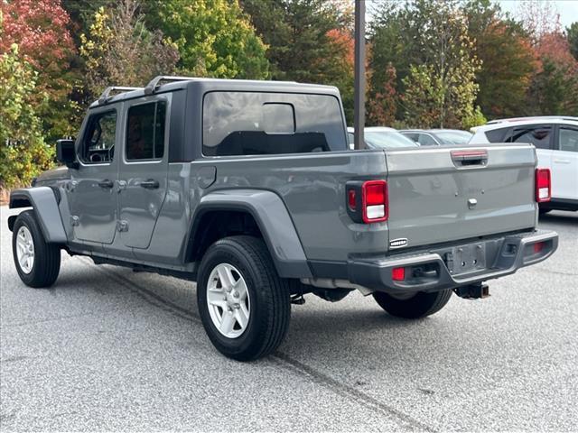 used 2022 Jeep Gladiator car, priced at $34,300