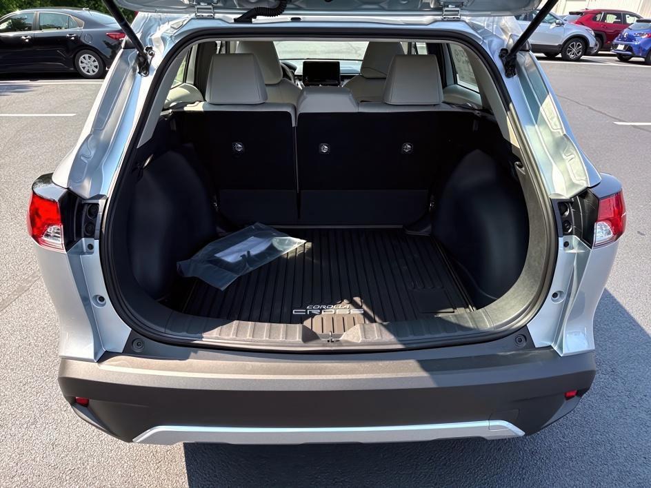 new 2025 Toyota Corolla Cross car, priced at $25,750