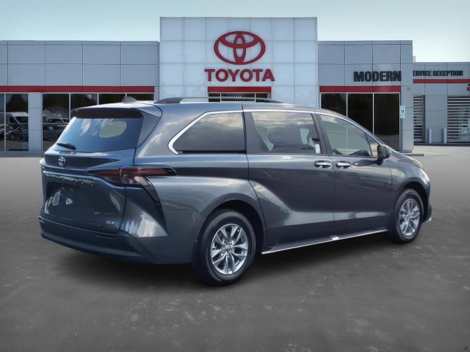 new 2025 Toyota Sienna car, priced at $49,615