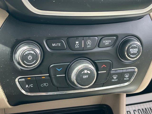 used 2019 Jeep Cherokee car, priced at $13,681