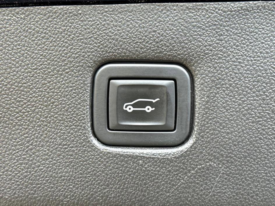 used 2021 Chevrolet Blazer car, priced at $19,809