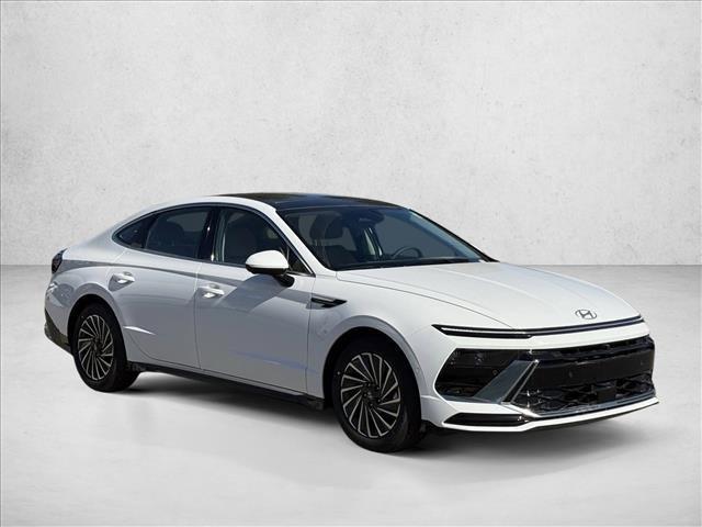 new 2025 Hyundai Sonata Hybrid car, priced at $36,945