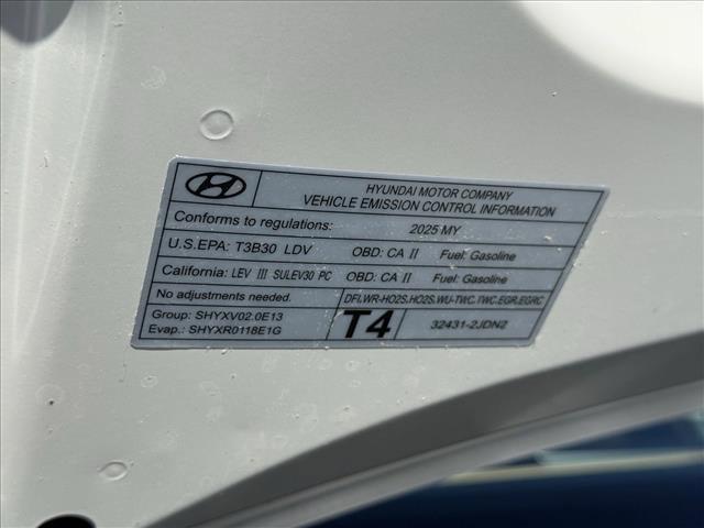 new 2025 Hyundai Sonata Hybrid car, priced at $36,945