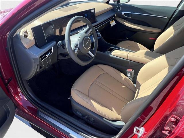 new 2025 Hyundai Sonata Hybrid car, priced at $39,213
