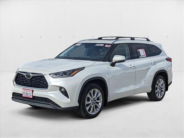 used 2022 Toyota Highlander car, priced at $35,953