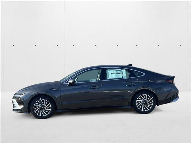 new 2025 Hyundai Sonata Hybrid car, priced at $38,459