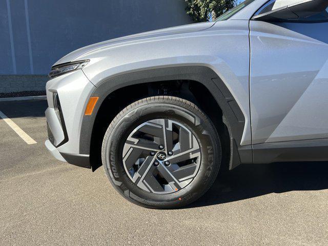 new 2025 Hyundai Tucson Hybrid car, priced at $34,633