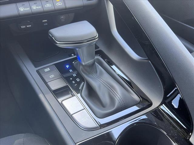 new 2025 Hyundai Elantra car, priced at $28,826